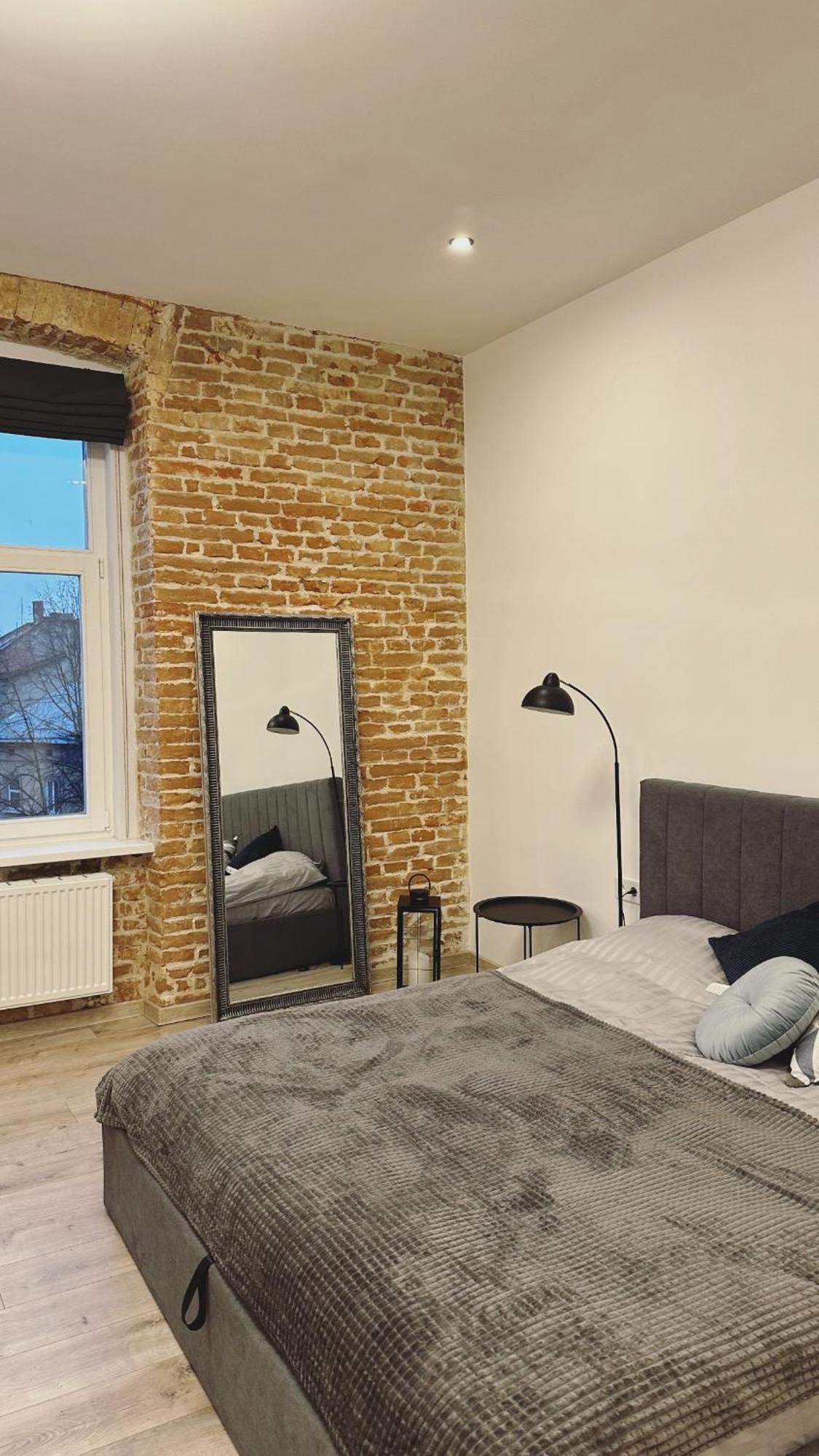 Apartment Vip Virmenska Street Lviv Exterior foto